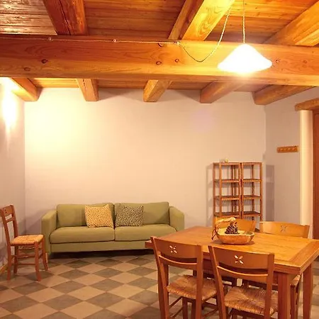 Borgata Sagna Rotonda Ferienhaus Marmora